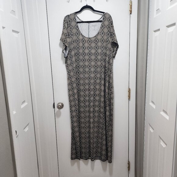 Worn Once Torrid Size 4 Dress - Picture 2 of 3